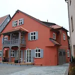 Luise & Luisenhof 丁克尔斯比尔