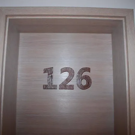 Luise & Luisenhof 丁克尔斯比尔